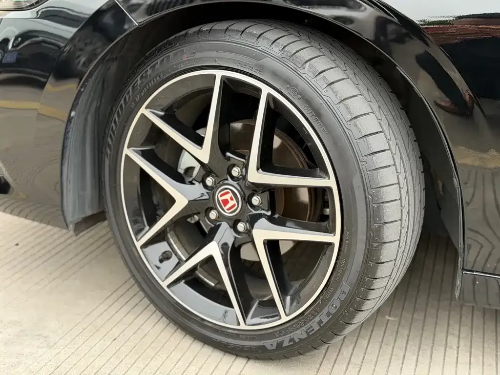 Honda Civic — фото 6