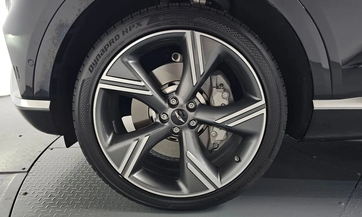 Genesis GV80 — фото 10