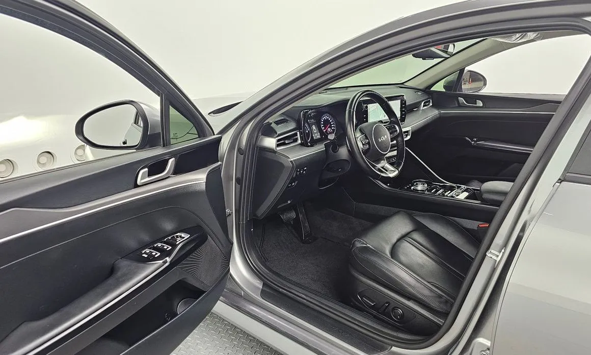 Kia K5 — фото 5