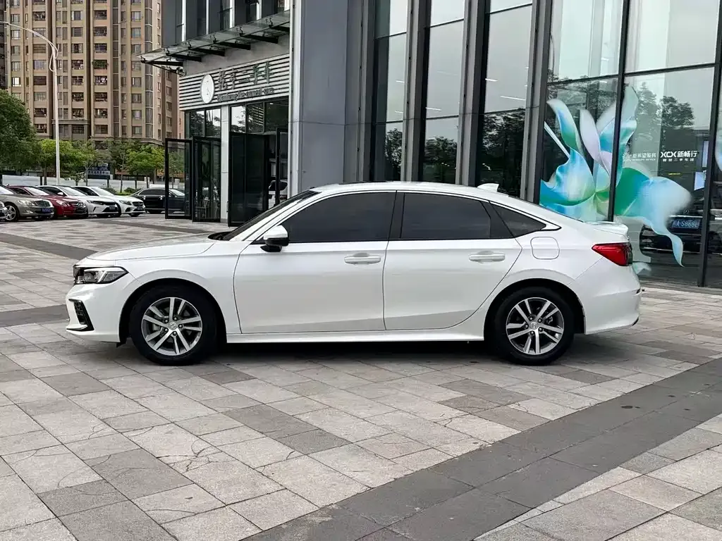 Honda Civic — фото 6