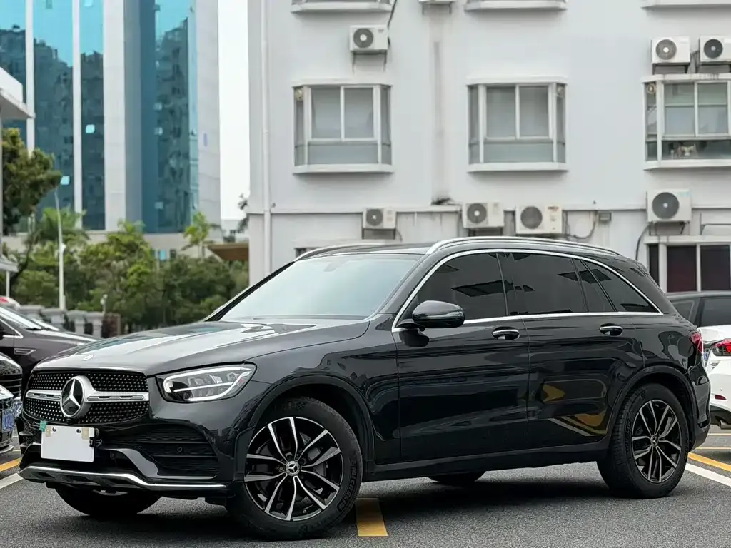 Mercedes-Benz GLC — фото 1