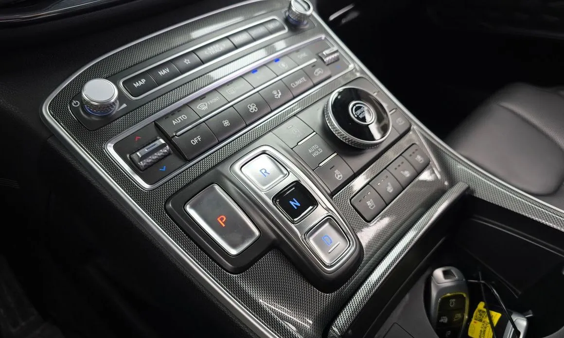 Hyundai Santafe — фото 6