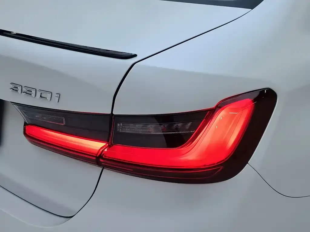 BMW 3 Series — фото 4