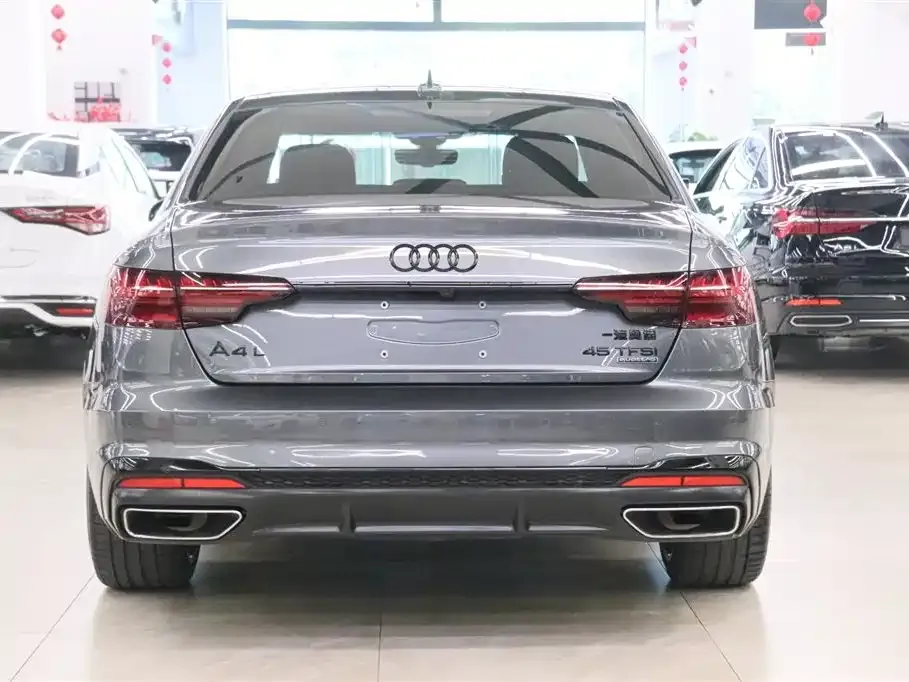 Audi A4L — фото 5