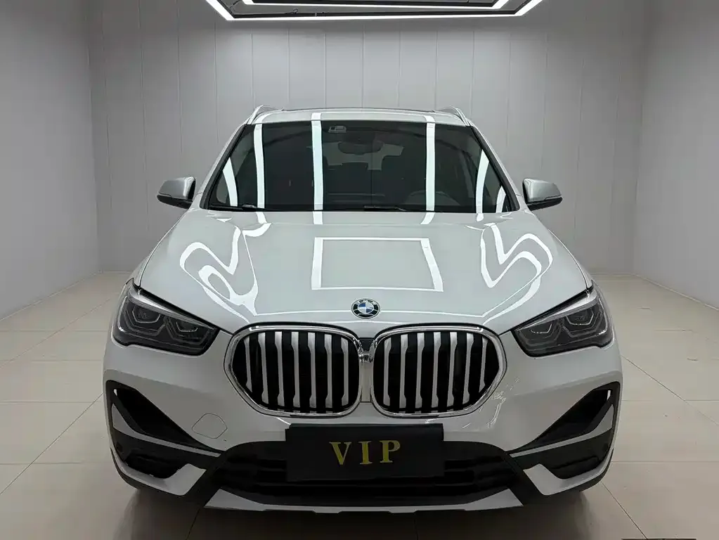 BMW X1 — фото 2