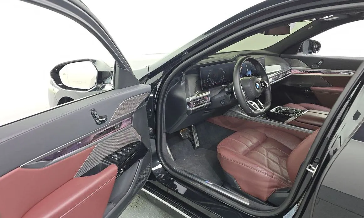 BMW 7-Series 2024 из KR, фото 6
