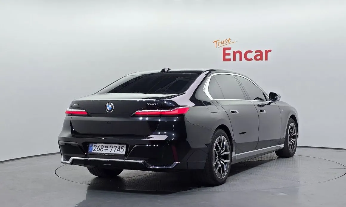 BMW 7-Series 2024 из KR, фото 3