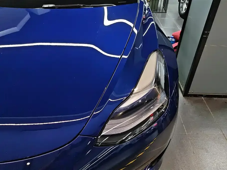 Tesla Model 3 — фото 7