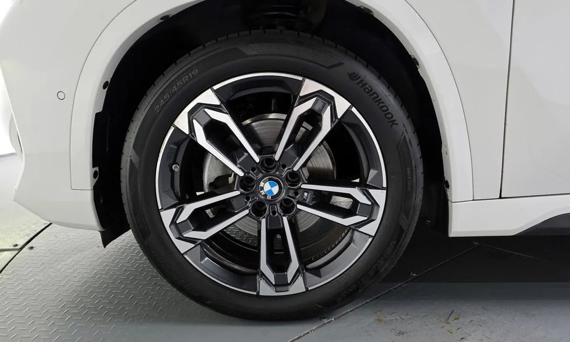 BMW X1 2024 из KR, фото 5