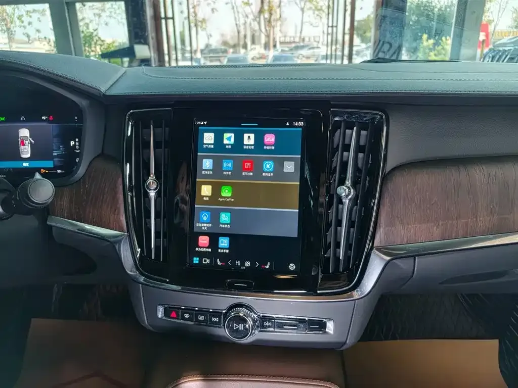 Volvo S90 — фото 4