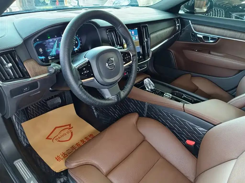 Volvo S90 — фото 6