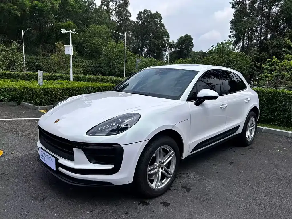 Porsche Macan — фото 1