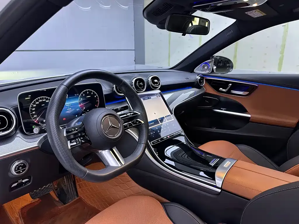Mercedes-Benz C-Class — фото 10