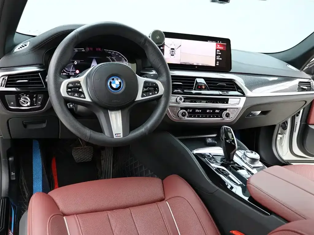 BMW 5 Series New Energy — фото 10