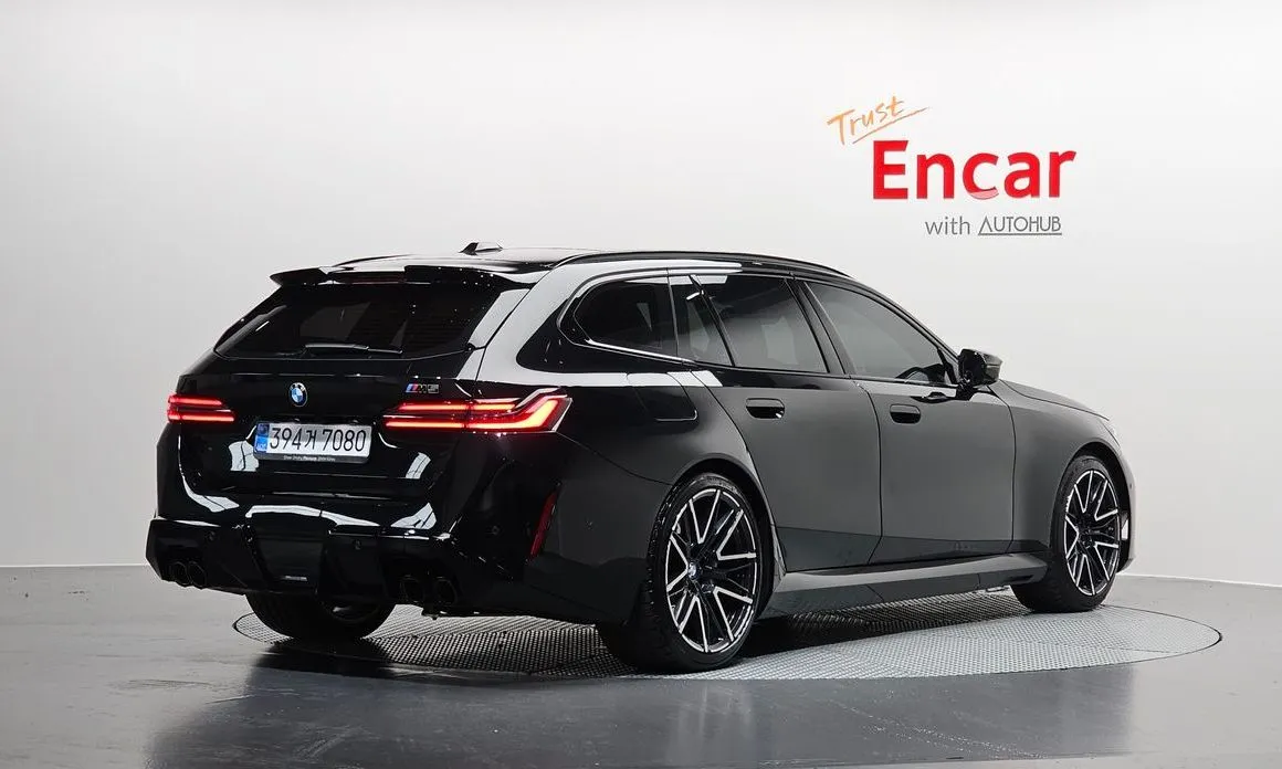 BMW M5 2026 из KR, фото 9