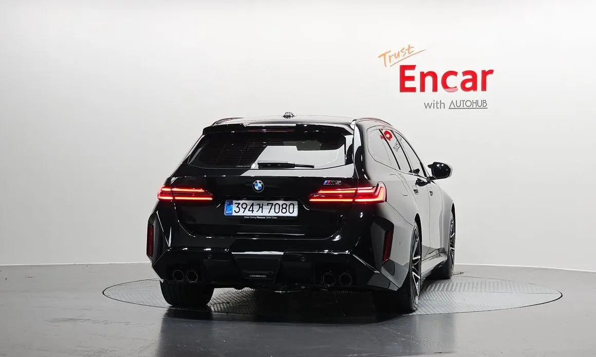BMW M5 2026 из KR, фото 3