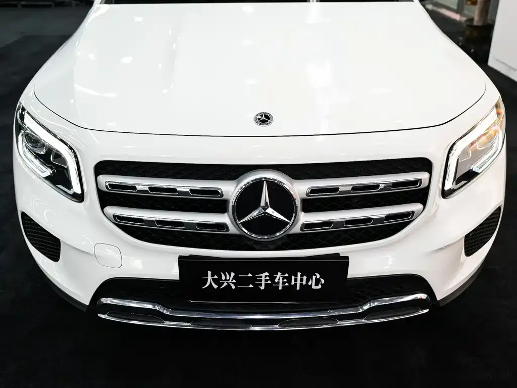 Mercedes-Benz GLB — фото 6