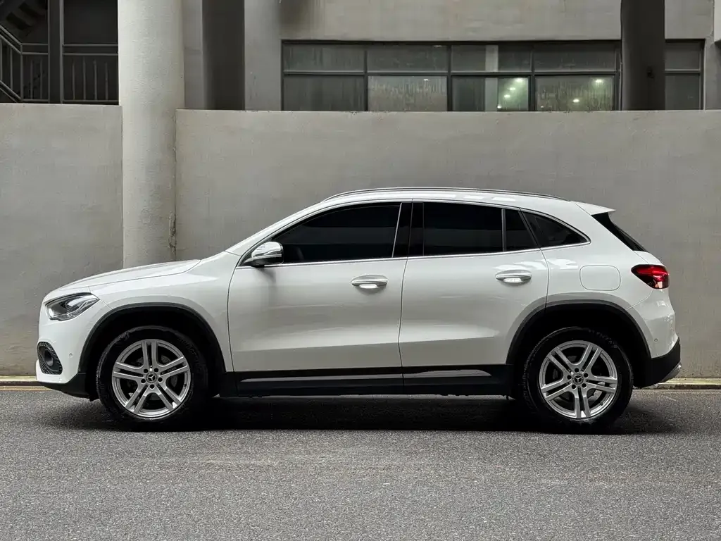 Mercedes-Benz GLA 2022 из CN, фото 7