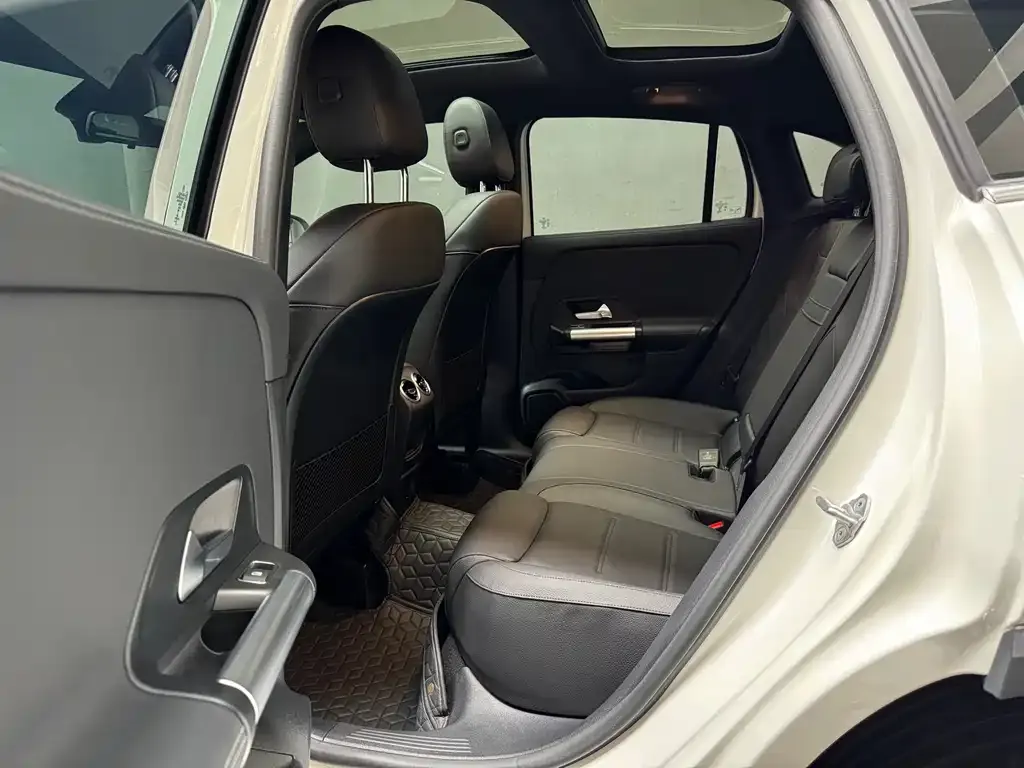 Mercedes-Benz GLA 2022 из CN, фото 8