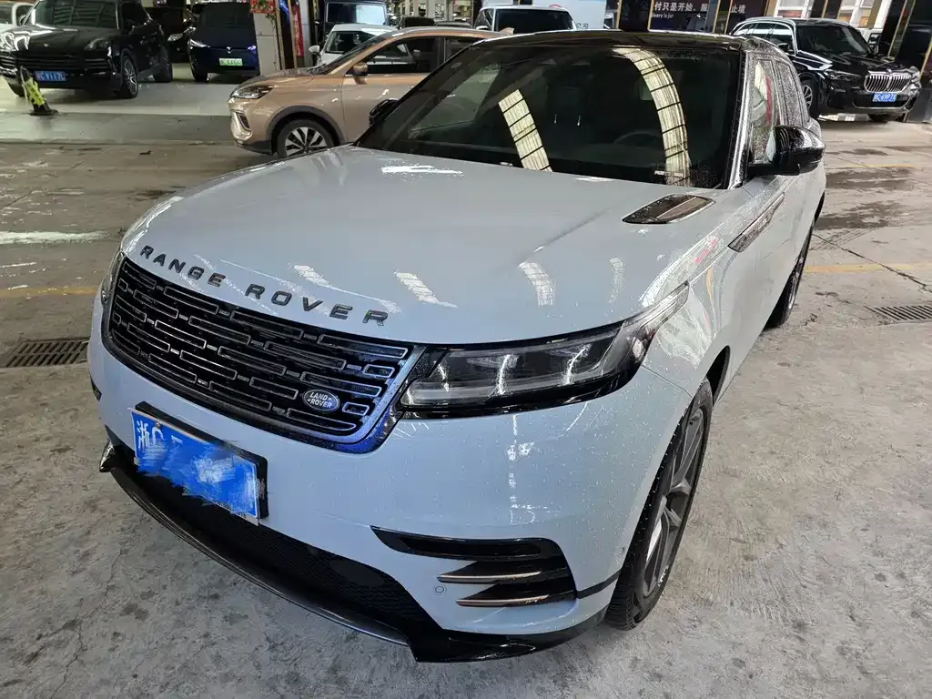 Land Rover Velar — фото 1