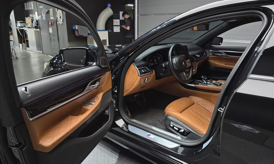 BMW 7-Series 2021 из KR, фото 10
