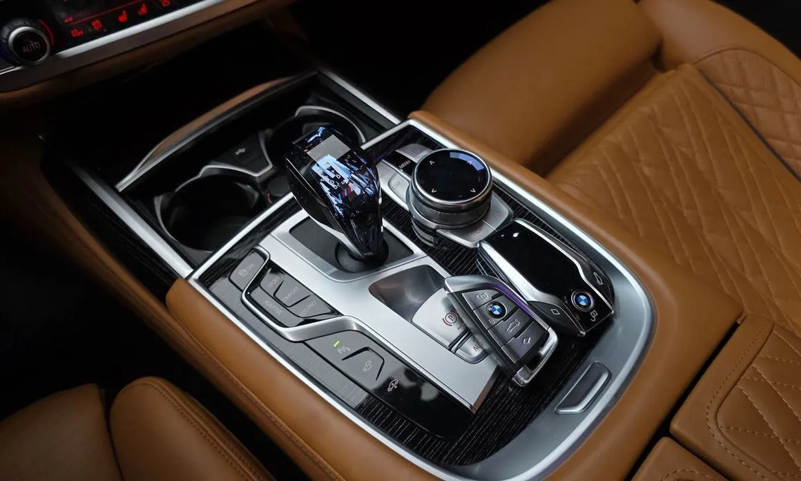 BMW 7-Series 2021 из KR, фото 7