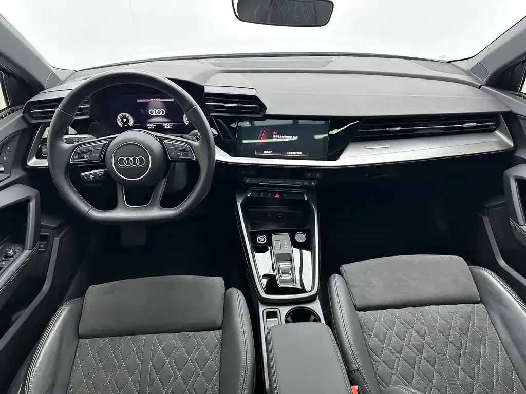 Audi A3 — фото 10