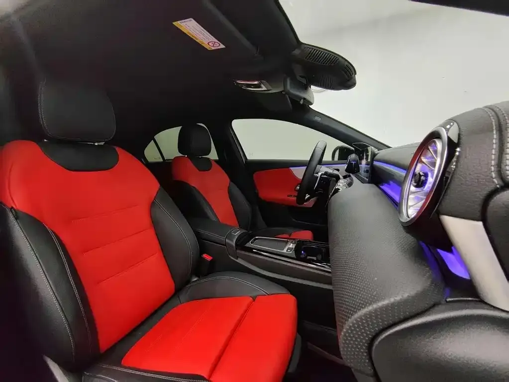 Mercedes-Benz A-Class AMG — фото 5