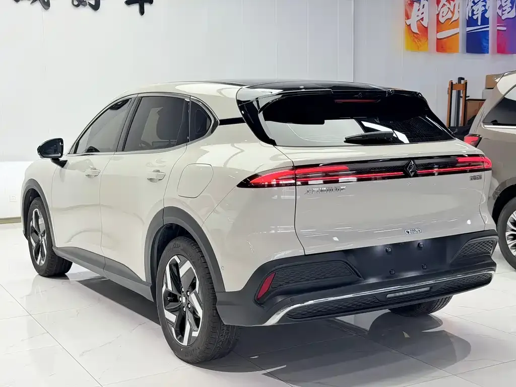 Baojun Yunhai 2025 из CN, фото 10