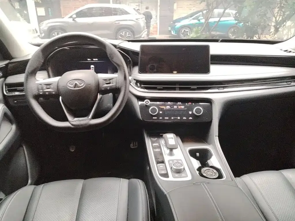 Infiniti QX60 2024 из CN, фото 8