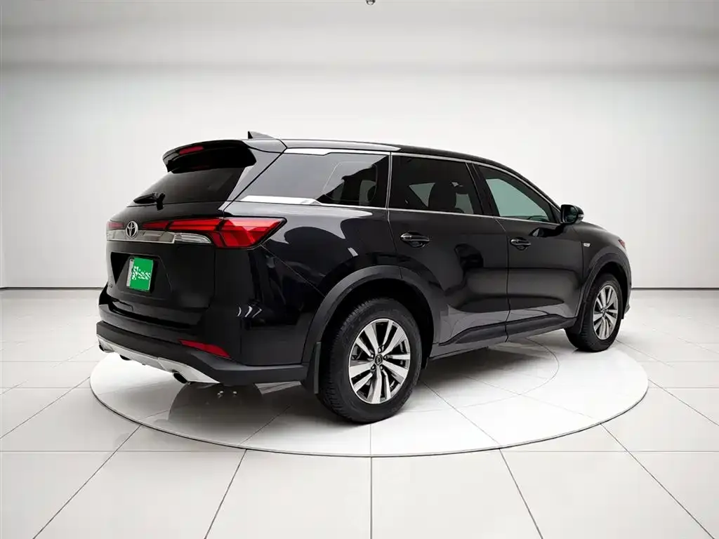 Infiniti QX60 2024 из CN, фото 3