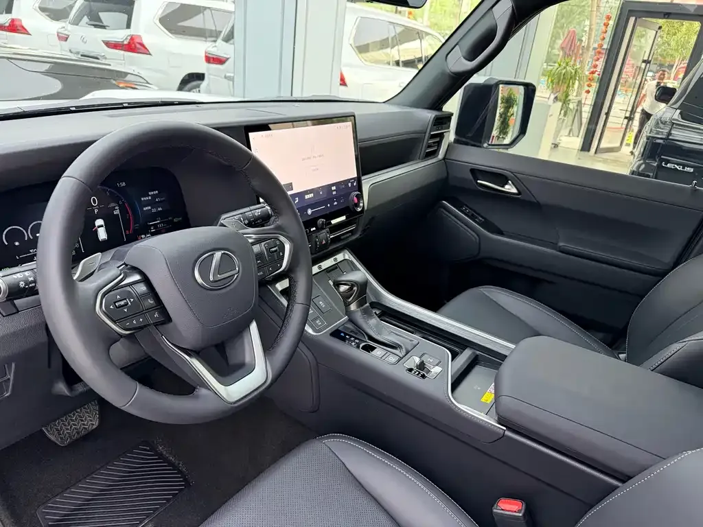 Lexus GX 2025 из CN, фото 10