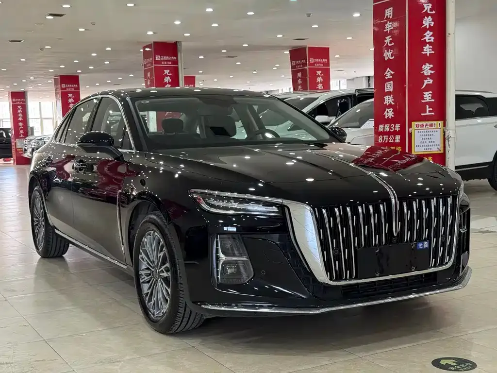 Hongqi H5 — фото 1