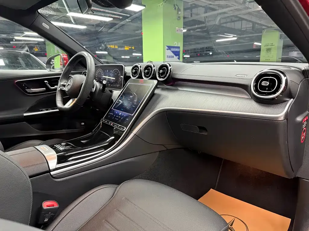 Mercedes-Benz C-Class — фото 10