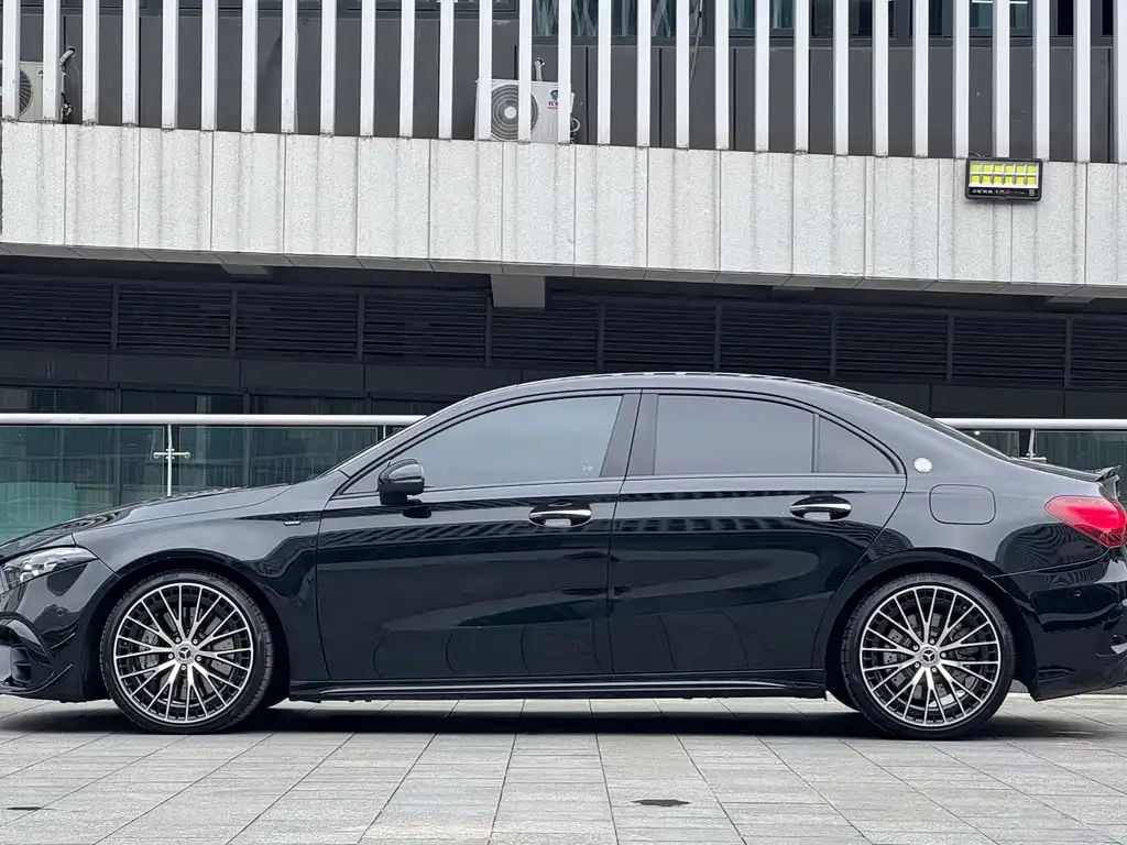 Mercedes-Benz A-Class AMG — фото 3