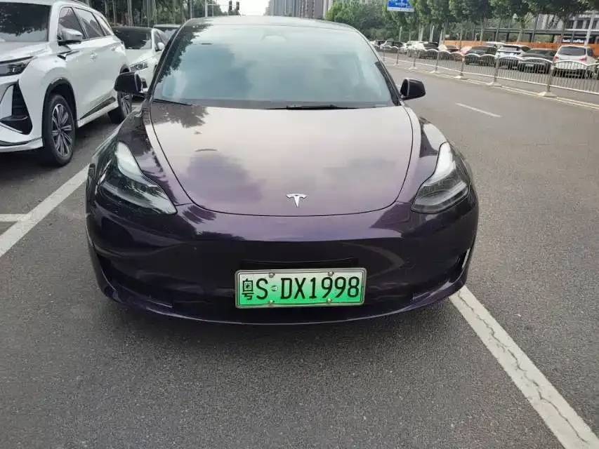Tesla Model 3 — фото 8