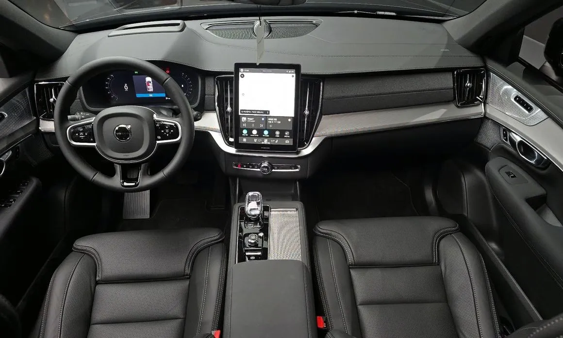 Volvo XC90 2026 из KR, фото 9