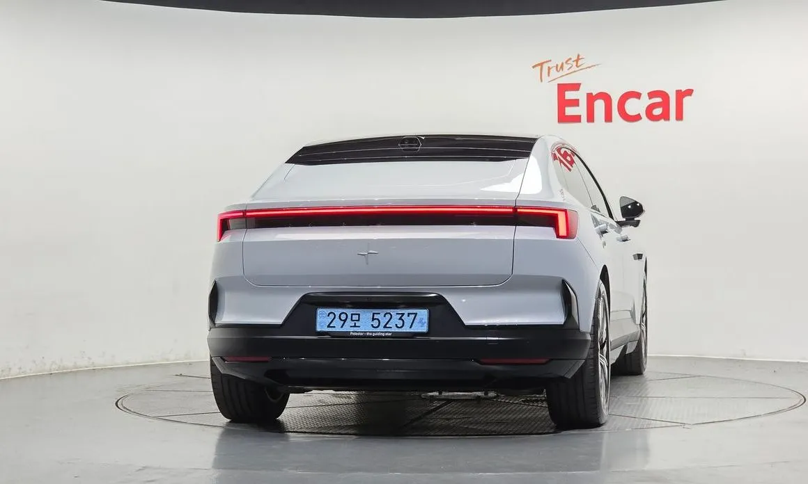 Polestar Polestar 4 — фото 4