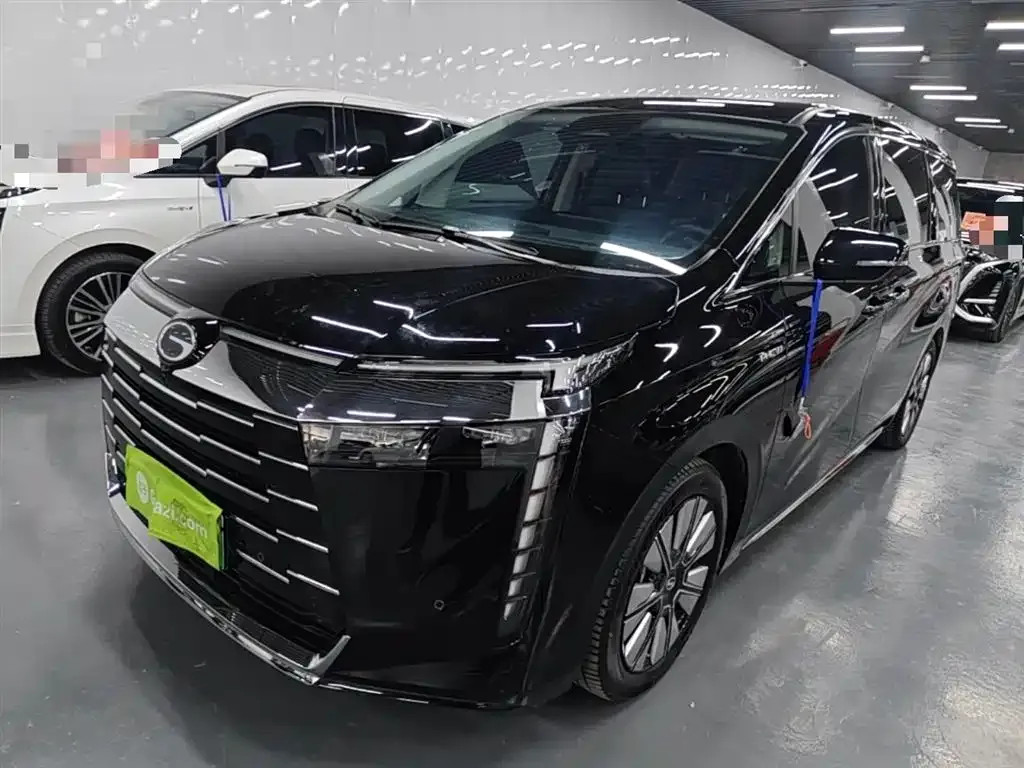 GAC Motor 传祺E8 PHEV — фото 4