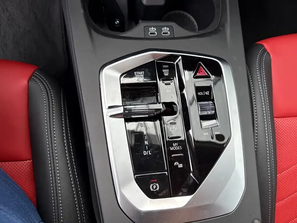 BMW 2 Series 2025 из CN, фото 6