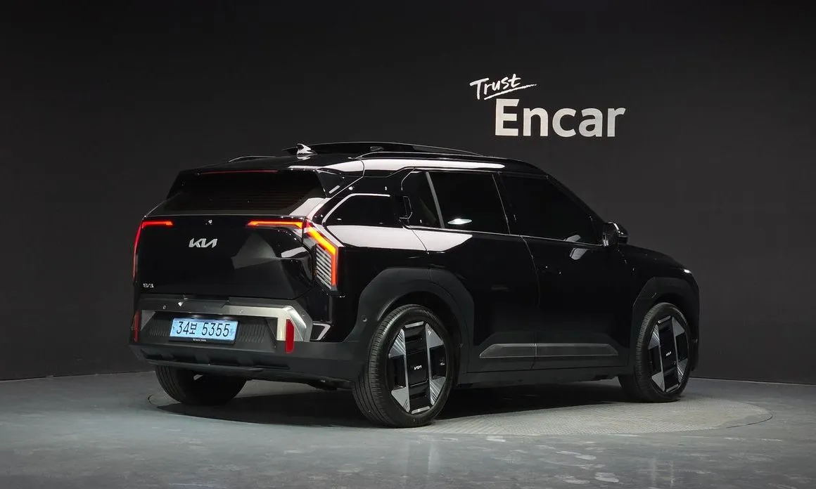 Kia EV3 2025 из KR, фото 2