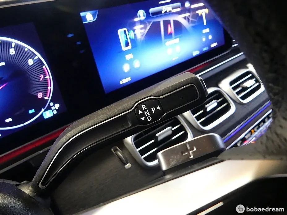 Mercedes-Benz GLS-Class — фото 10