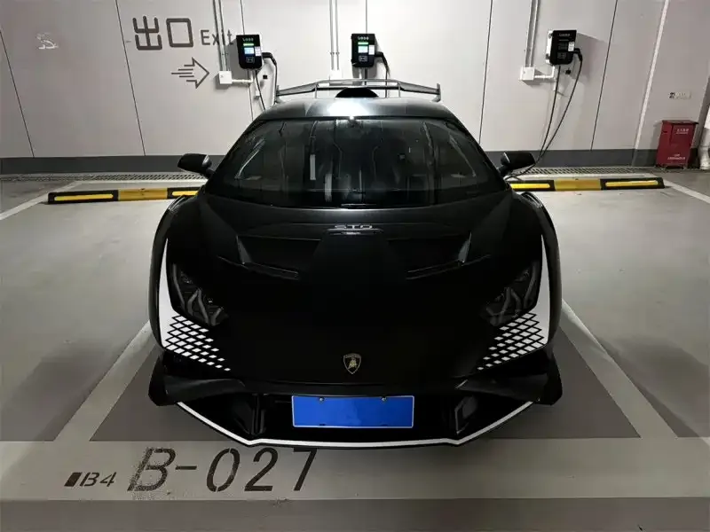 Lamborghini Huracan — фото 5