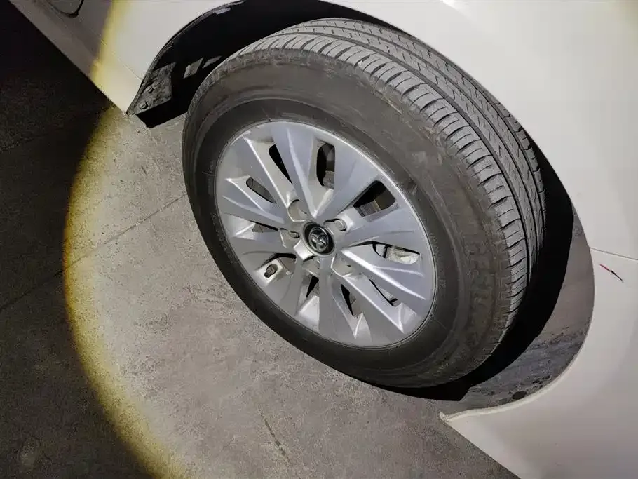 Toyota Corolla 2022 из CN, фото 7