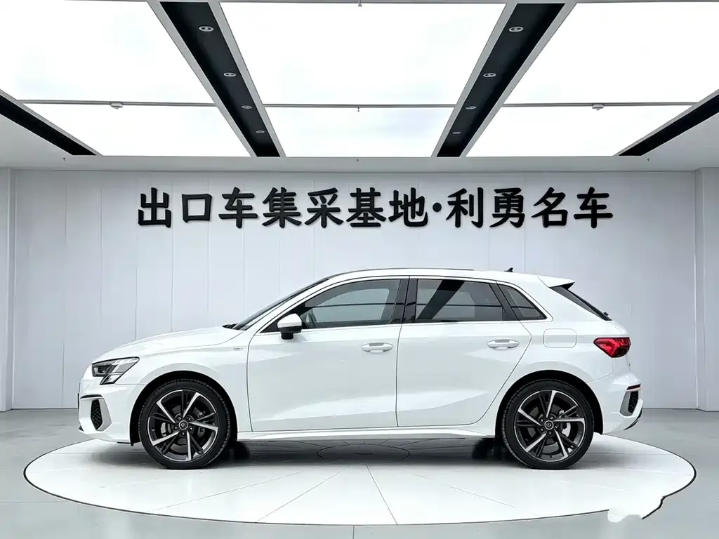 Audi A3 — фото 5
