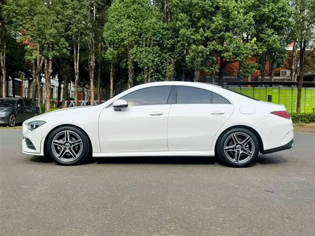 Mercedes-Benz CLA (Import) — фото 10