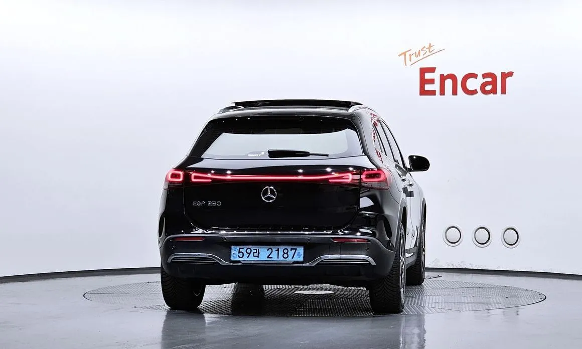 Mercedes-Benz EQA 2022 из KR, фото 3