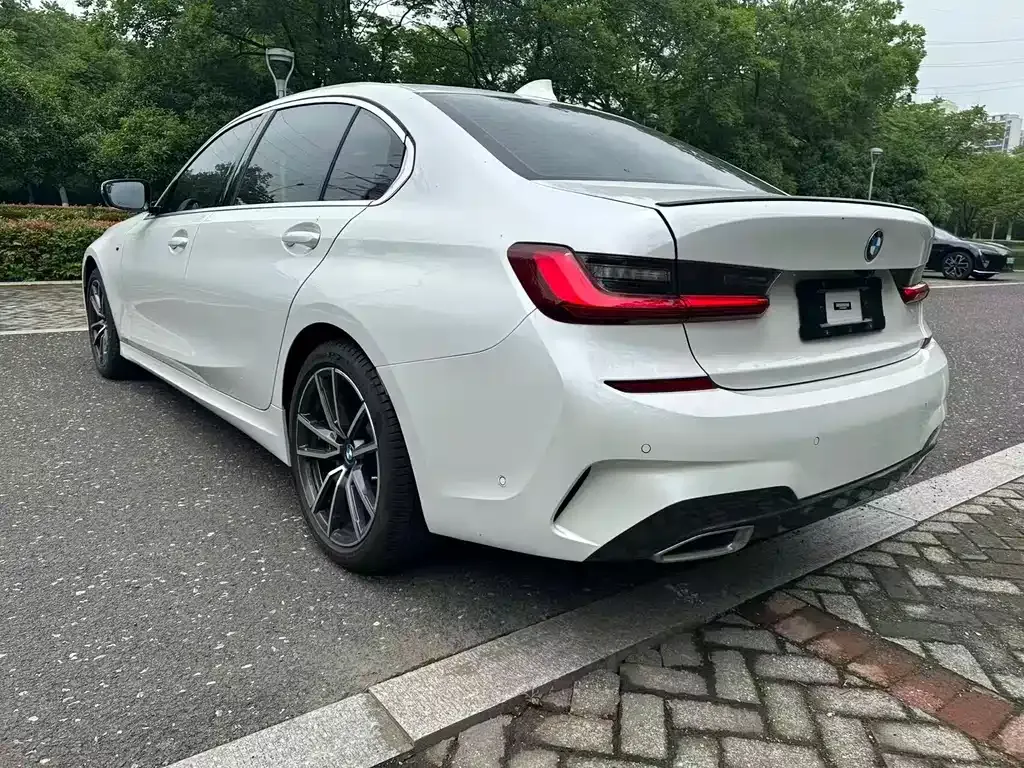 BMW 3 Series — фото 9