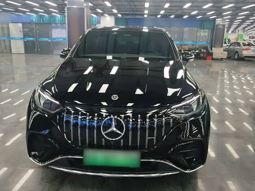 Mercedes-Benz EQE SUV 2023 из CN, фото 9