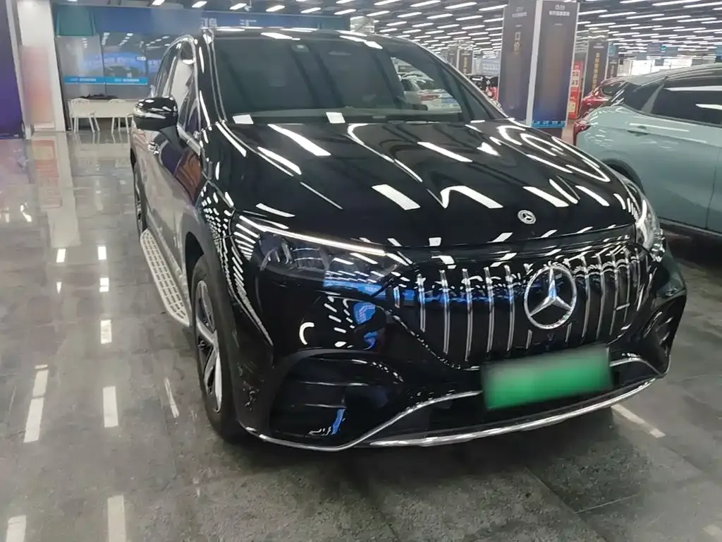 Mercedes-Benz EQE SUV 2023 из CN, фото 6